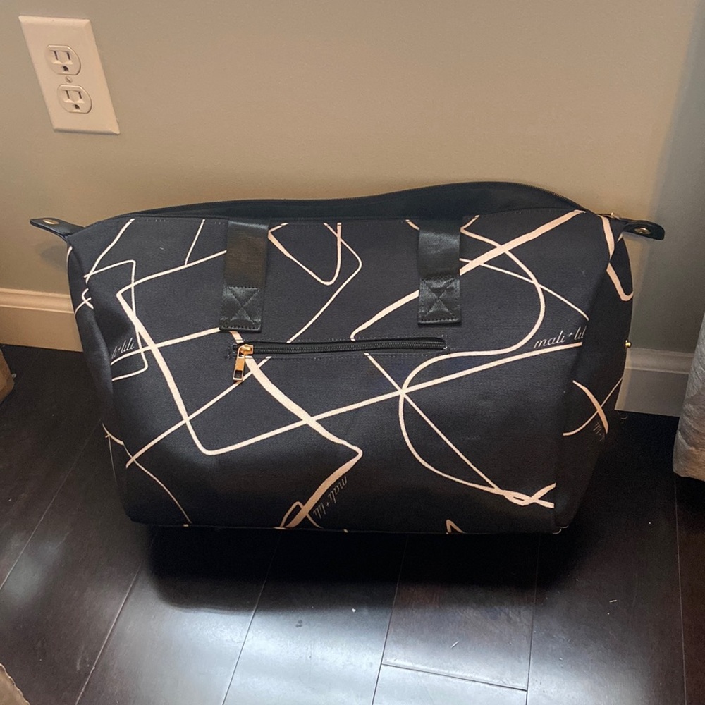 Mali and lili weekender bag black NWT